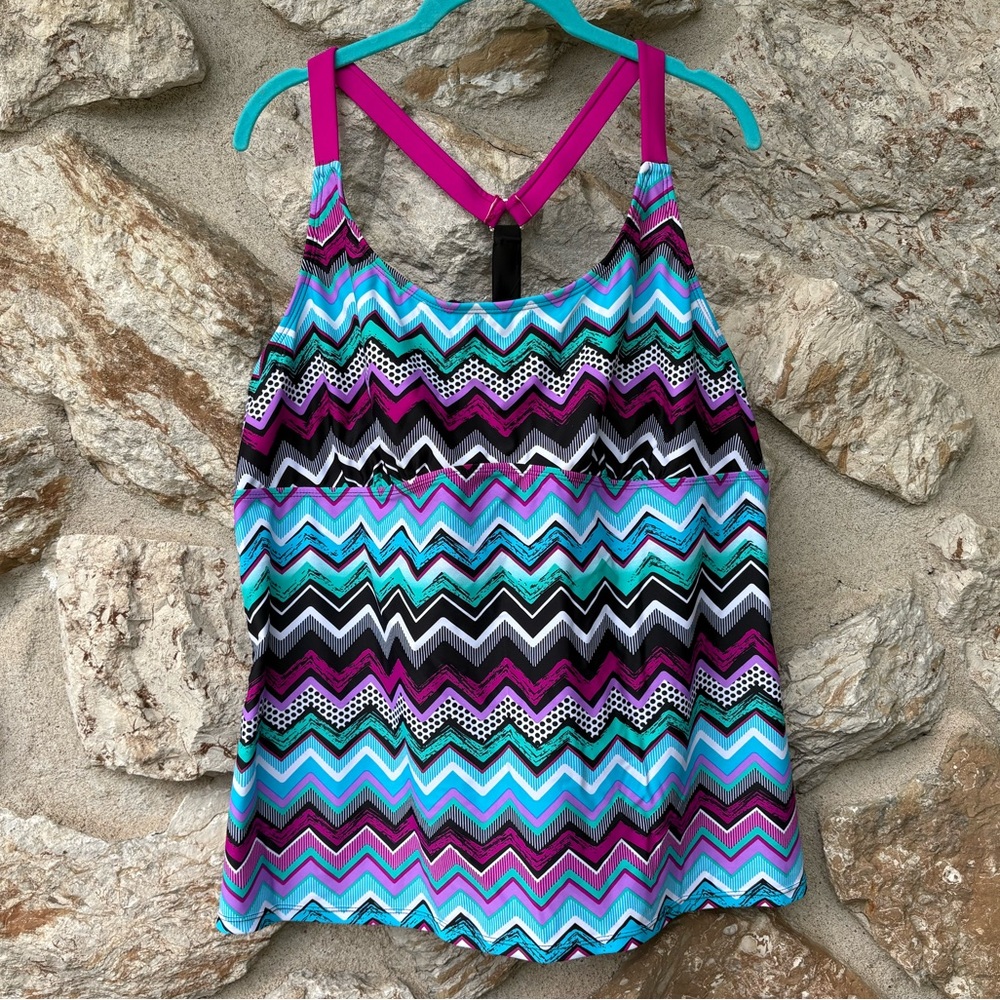 Women’s Plus Tankini Top - Zig-Zag Multi-Colored Print - Size 3XL